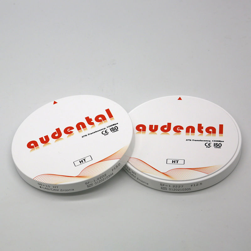 Blocco di zirconia dentale CAD/CAM per restauri di arco completo con elevata traslucidità e prestazioni ottimali