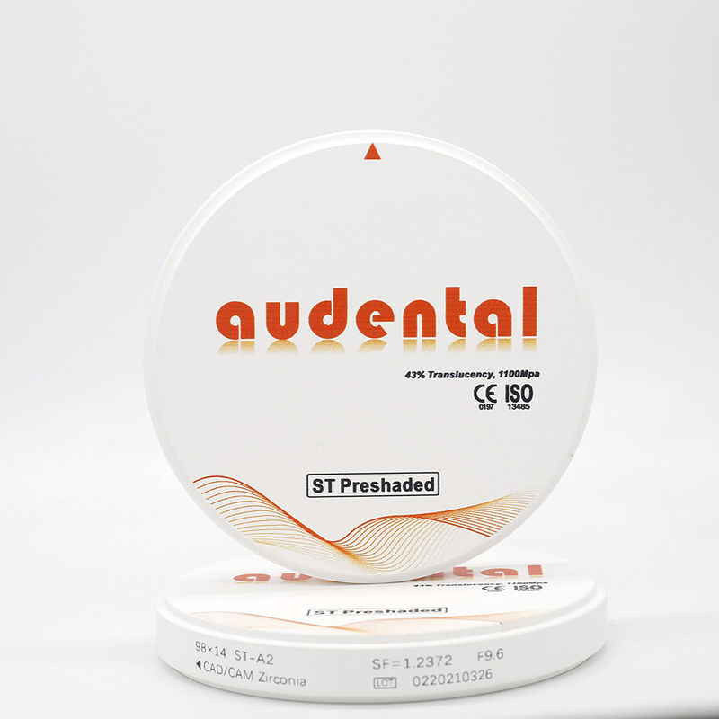 Corona e ponte a contorno completo in zirconia pre-ombreggiata blocco di zirconia e Roland Weiland Origine Yena Audental