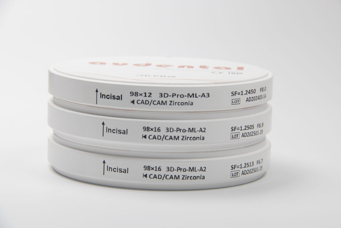 Blocco di zirconia dentale estetica eccezionale per il sistema CAD CAM e i denti naturali