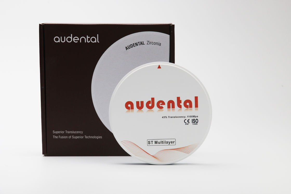 Laboratorio dentale Rapido trattamento ST Multilayer Zirconia in bianco Nessun colore necessario per il restauro