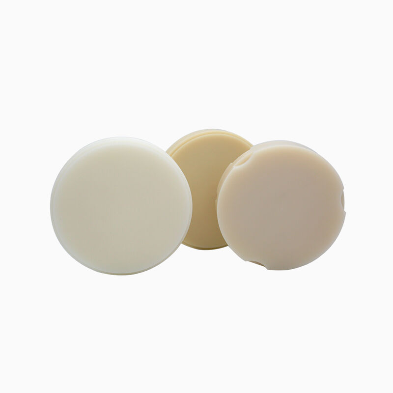 Blocco in PMMA dentale con resistenza a flessione di 150 MPa e densità compresa tra 132 e 151 g/ml, ideale per restauri dentali